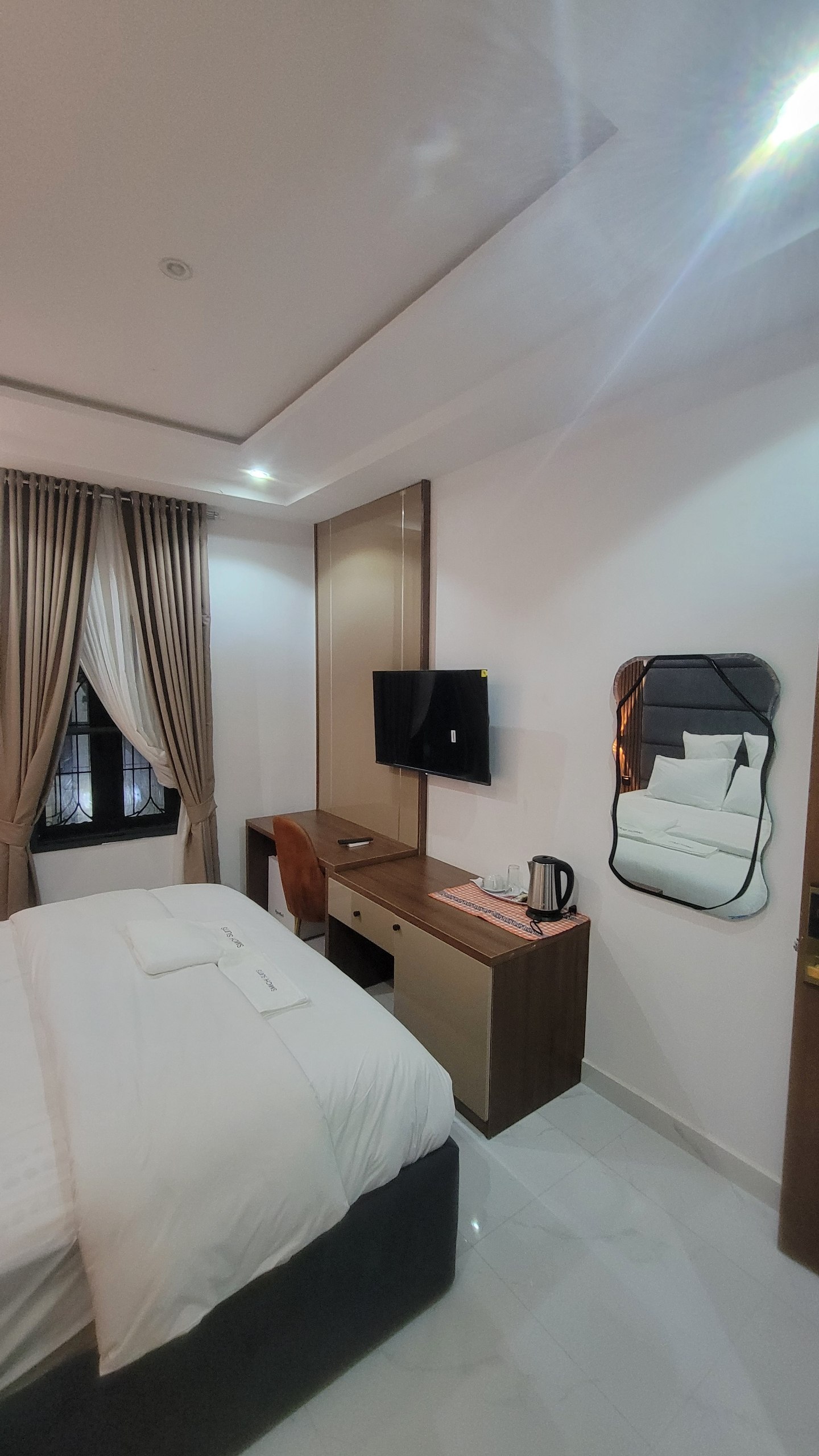 Elite Suite